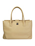 Executive Cerf Tote, front view
